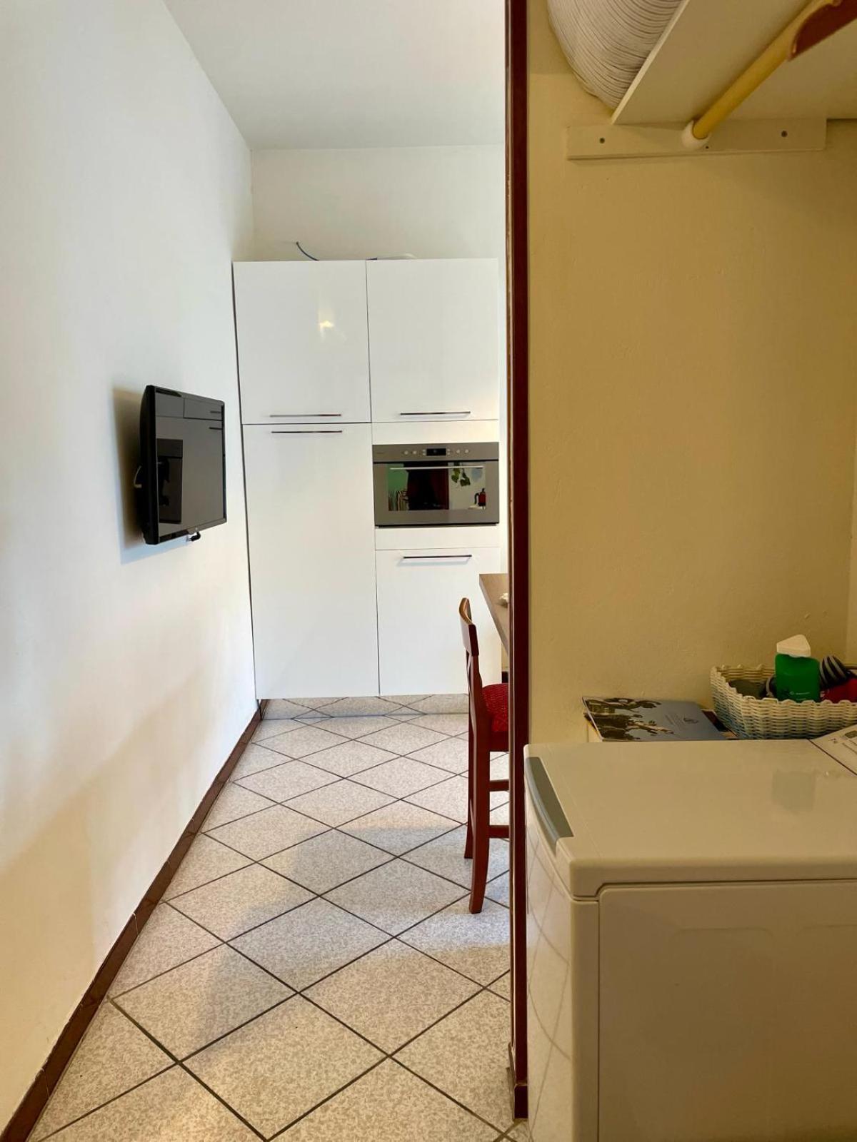 Bnbook Lago Maggiore Studio 2 دورميلّيتّو المظهر الخارجي الصورة